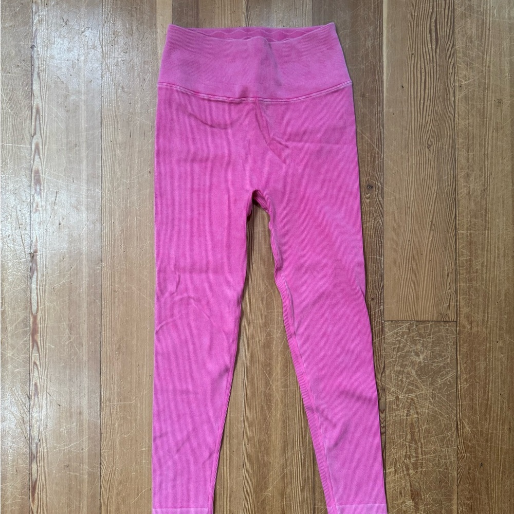 Spiritual Gangster Pink Ribbed 7/8 Leggings